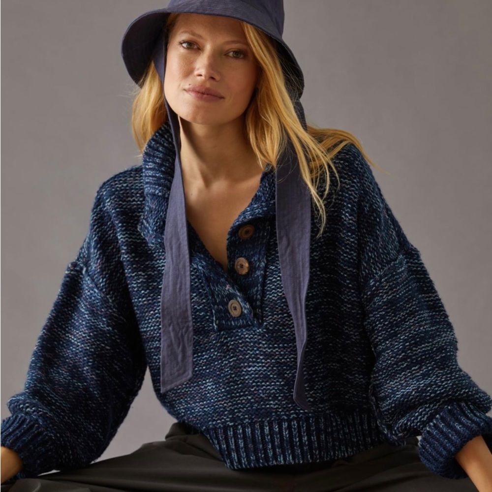 NWOT Anthropologie Pilcro navy sweater with button detail, size small